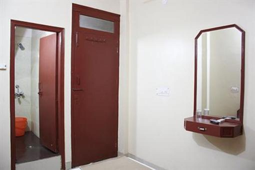 фото отеля Hotel Payal New Delhi