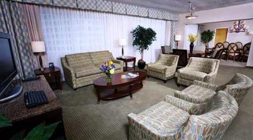 фото отеля DoubleTree by Hilton Hotel St Paul Downtown