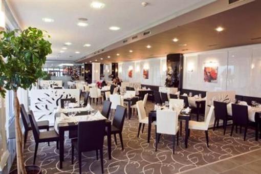 фото отеля Sky Way Hotel Sofia