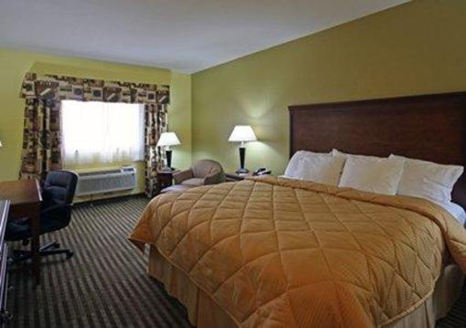 фото отеля Comfort Inn & Suites Byram