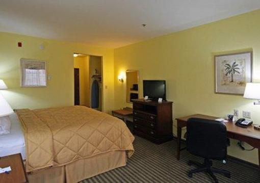 фото отеля Comfort Inn & Suites Byram