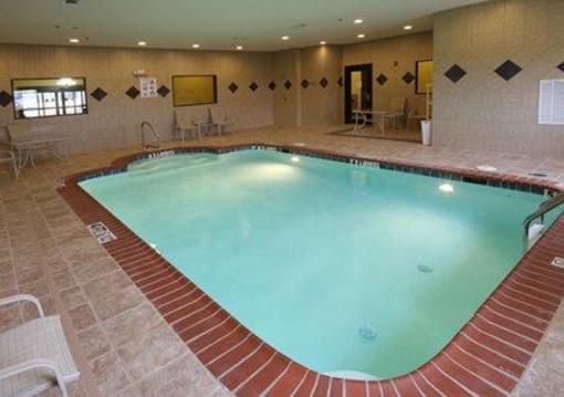 фото отеля Comfort Inn & Suites Byram