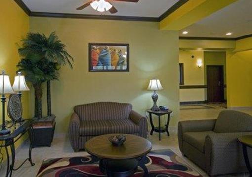 фото отеля Comfort Inn & Suites Byram