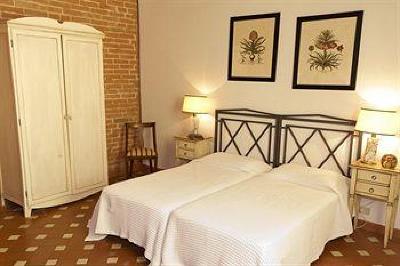 фото отеля Fattoria San Lorenzo Tenuta Livia Apartments