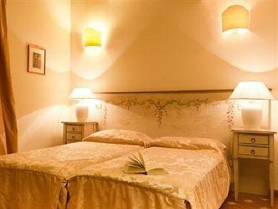 фото отеля Fattoria San Lorenzo Tenuta Livia Apartments