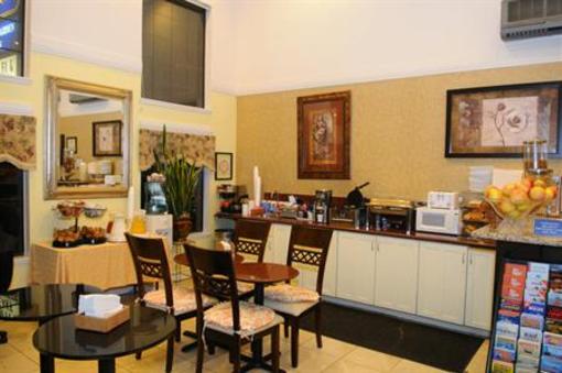 фото отеля BEST WESTERN Palm Garden Inn