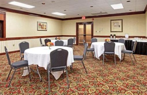 фото отеля Holiday Inn North Little Rock