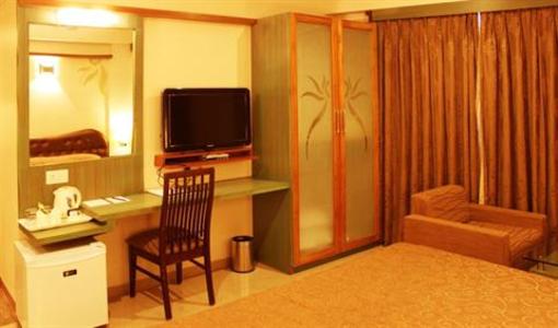 фото отеля Hotel Silver Cloud - Ahmedabad