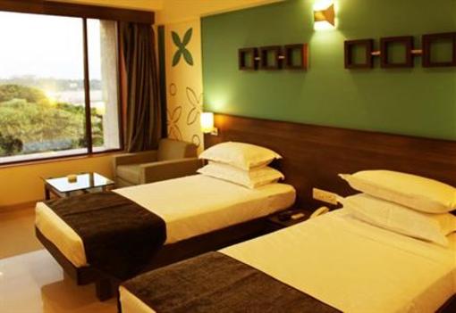 фото отеля Hotel Silver Cloud - Ahmedabad