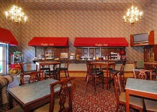 фото отеля Comfort Suites Madison West