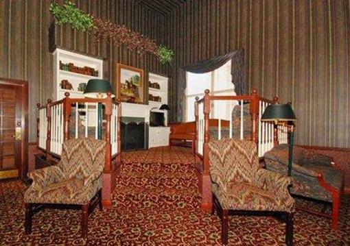 фото отеля Comfort Suites Madison West