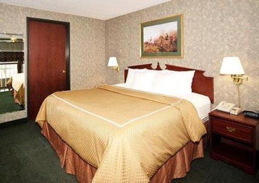 фото отеля Comfort Suites Madison West