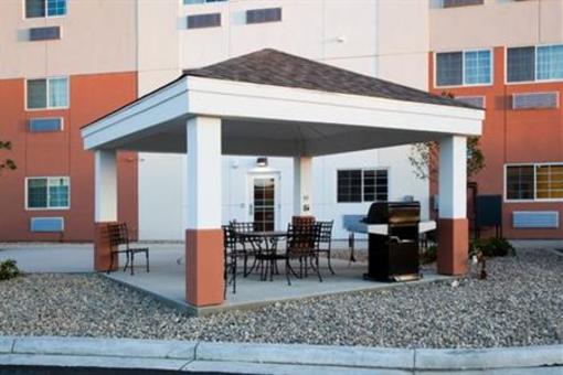 фото отеля Candlewood Suites Minot