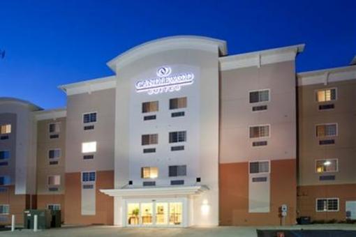 фото отеля Candlewood Suites Minot