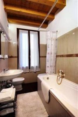 фото отеля 500 Bed and Breakfast