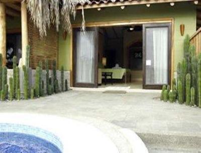 фото отеля Casa Caletas Boutique Hotel Carrillo
