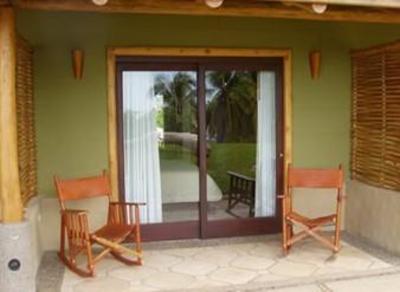 фото отеля Casa Caletas Boutique Hotel Carrillo