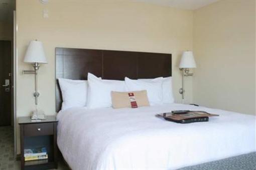 фото отеля Hampton Inn & Suites Atlanta/I-285 & Camp Creek Pkwy