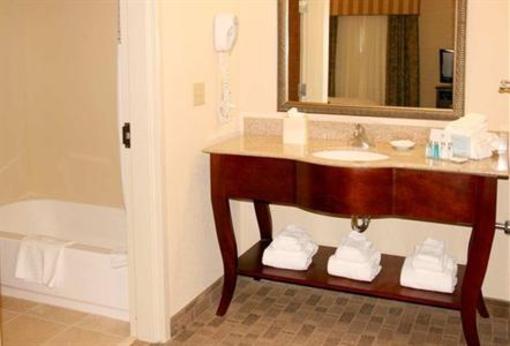 фото отеля Hampton Inn & Suites Atlanta/I-285 & Camp Creek Pkwy