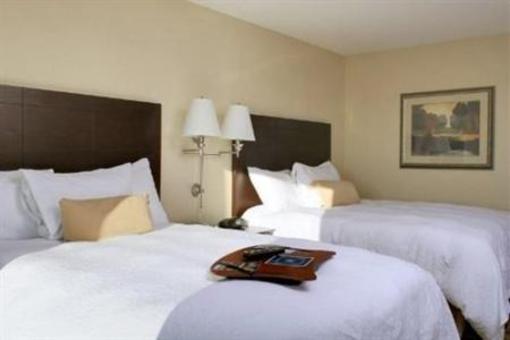 фото отеля Hampton Inn & Suites Atlanta/I-285 & Camp Creek Pkwy