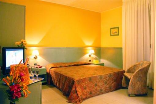 фото отеля Hotel Sporting Salsomaggiore Terme