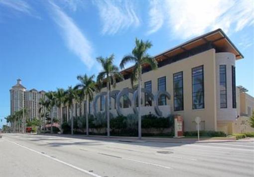 фото отеля Holiday Inn Airport West Palm Beach