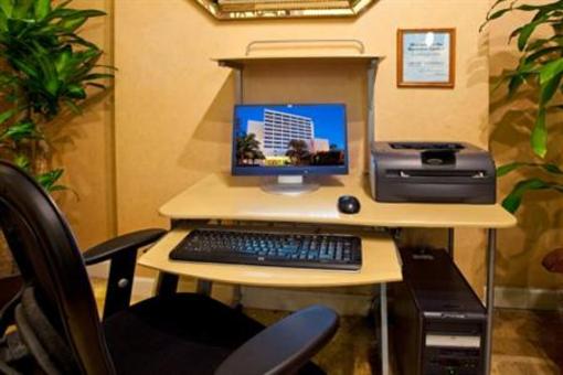 фото отеля Holiday Inn Airport West Palm Beach