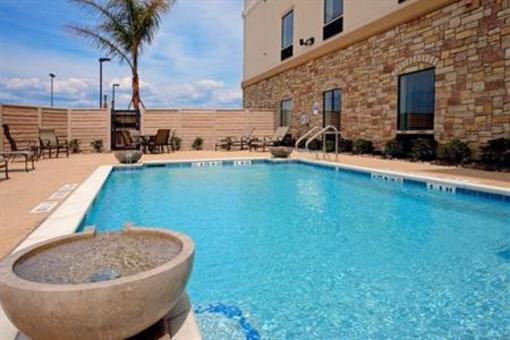 фото отеля Holiday Inn Express Hotel & Suites Port Arthur