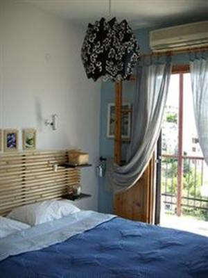 фото отеля Thea Home Hotel