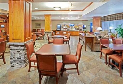 фото отеля Holiday Inn Express Hotel & Suites Fairbanks