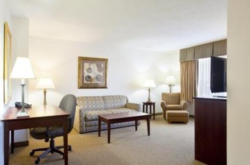 фото отеля Holiday Inn Express Vernon Hills