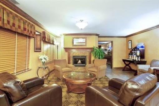 фото отеля Holiday Inn Express Vernon Hills