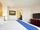 фото отеля Holiday Inn Express Vernon Hills