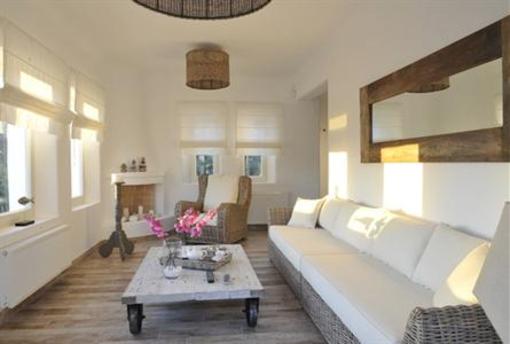 фото отеля Paros Butterfly Villas