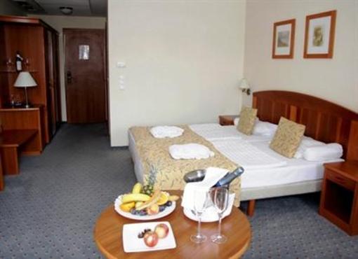фото отеля Hotel Karos Spa