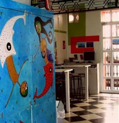 фото отеля Urbany Hostel Seville (Spain)