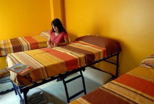 фото отеля Urbany Hostel Seville (Spain)