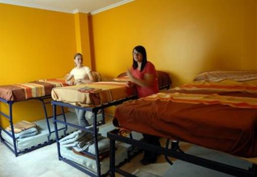 фото отеля Urbany Hostel Seville (Spain)