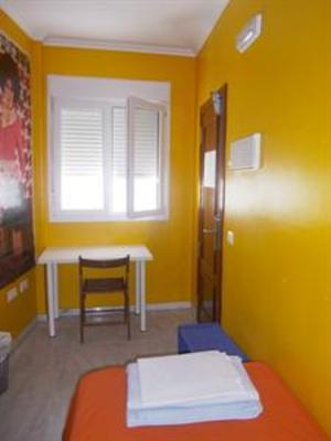 фото отеля Urbany Hostel Seville (Spain)
