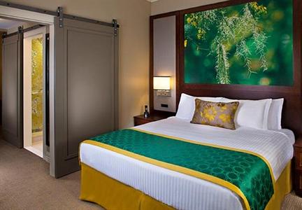 фото отеля Iberville Suites