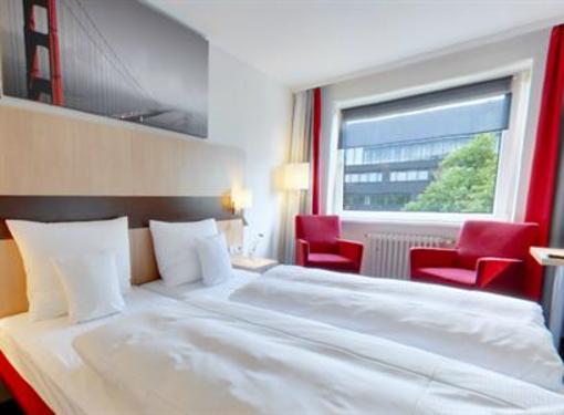 фото отеля Hotel am Rothenbaum