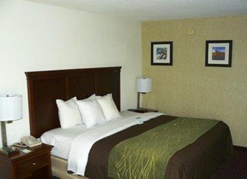 фото отеля Comfort Inn Nashville Opryland Area