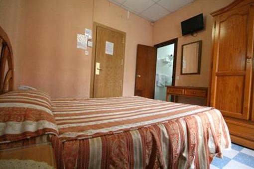 фото отеля Hostal la Perla Asturiana