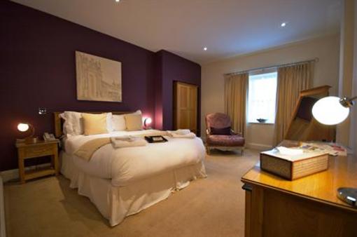 фото отеля St Giles House Hotel