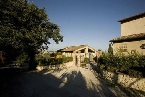 фото отеля Podere Sant Elena Bed And Breakfast San Gimignano