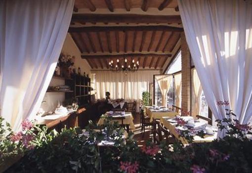 фото отеля Podere Sant Elena Bed And Breakfast San Gimignano