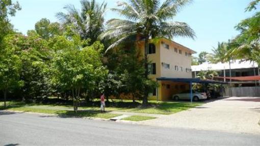 фото отеля Central Plaza Port Douglas