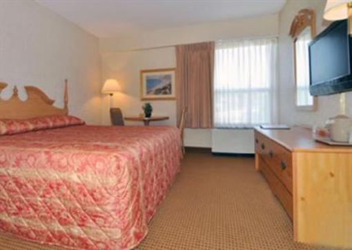 фото отеля Econo Lodge Metro