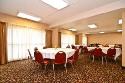 фото отеля Best Western Kelly Inn Omaha