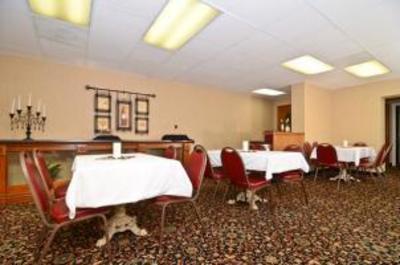 фото отеля Best Western Kelly Inn Omaha